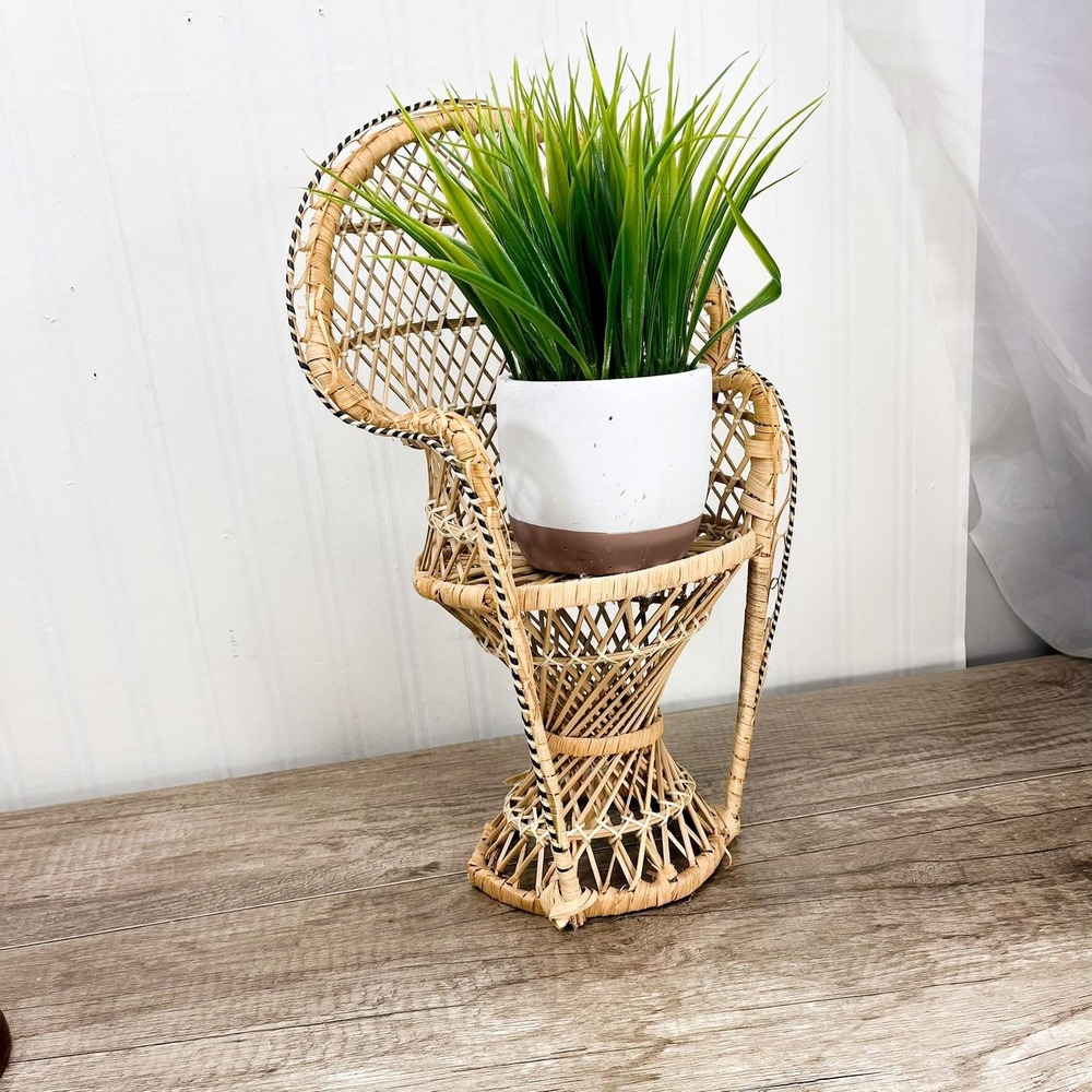 Vintage Wicker Peacock Chair Plant Stand – 15.5 inch Doll Chair